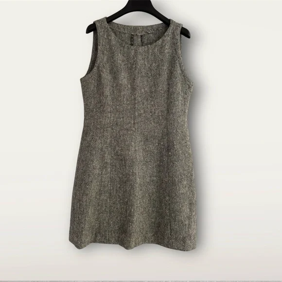 🛍️SALE🛍️ Custom-Tailored Black and Gray Wool Tweed Shift Sleeveless Dress - Picture 2 of 7